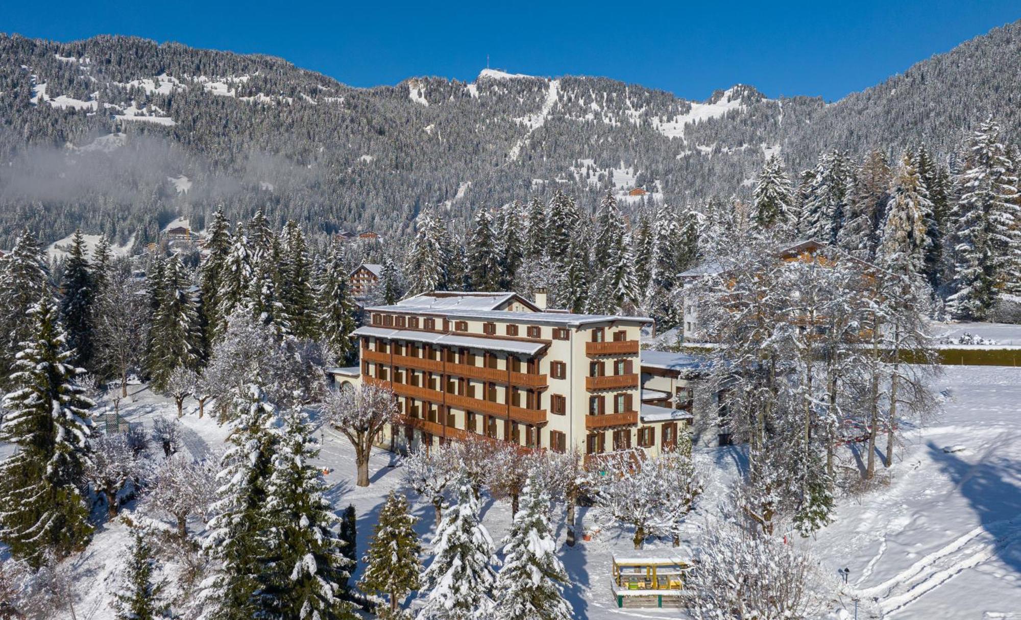 Villars Lodge Екстериор снимка